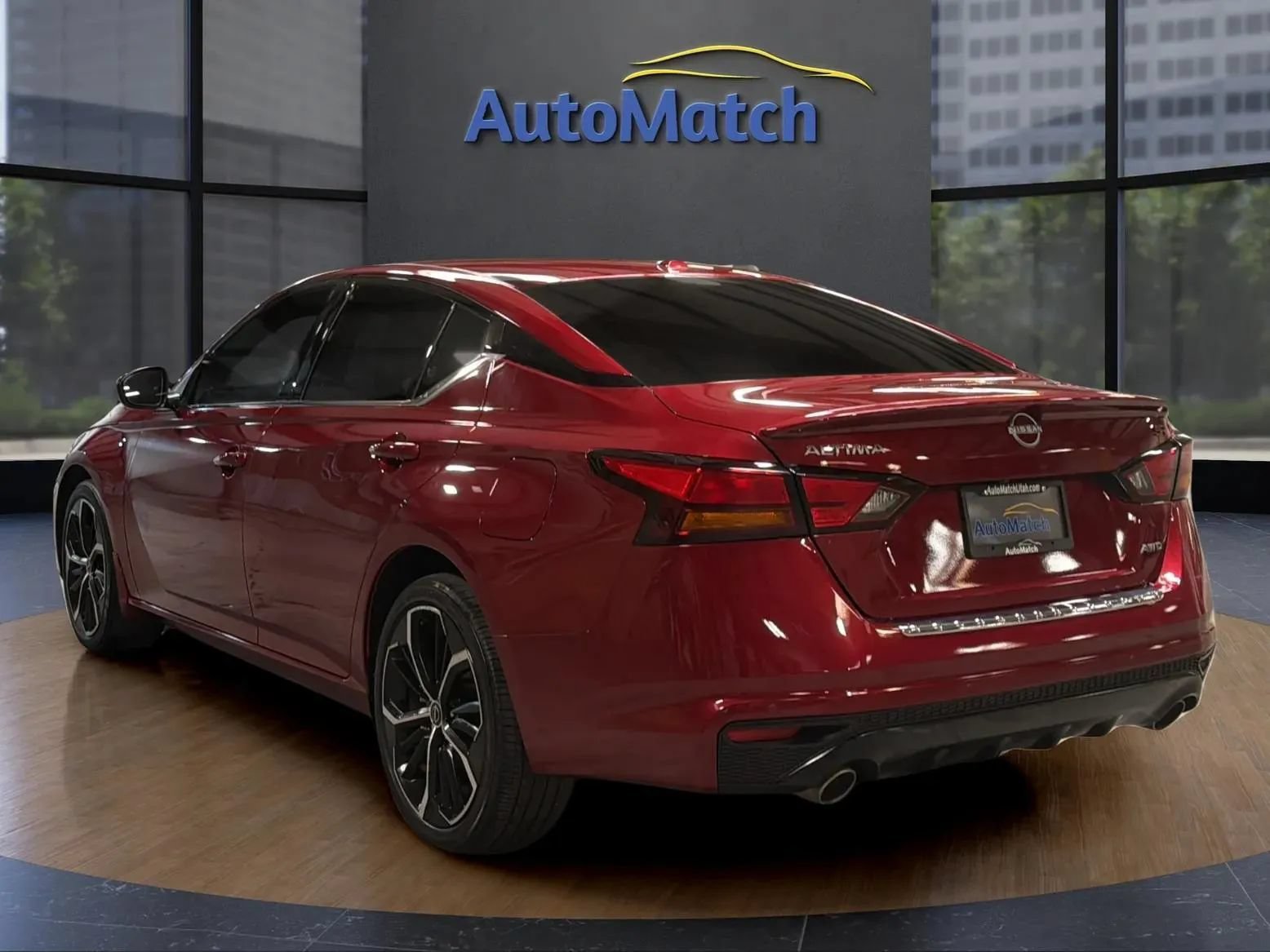 Used 2023 Nissan Altima 2.5 SR AWD/4WD image 9