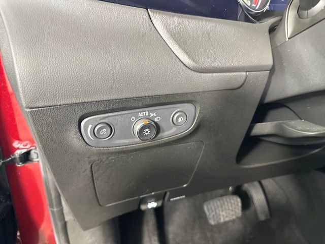 Used 2023 Buick Encore GX Select w/ Sport Touring Package image 19