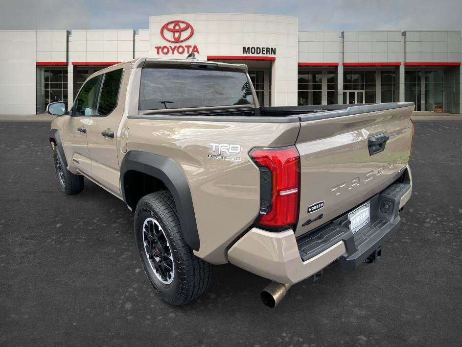 Certified 2026 Toyota Tacoma TRD Off-Road AWD/4WD image 7