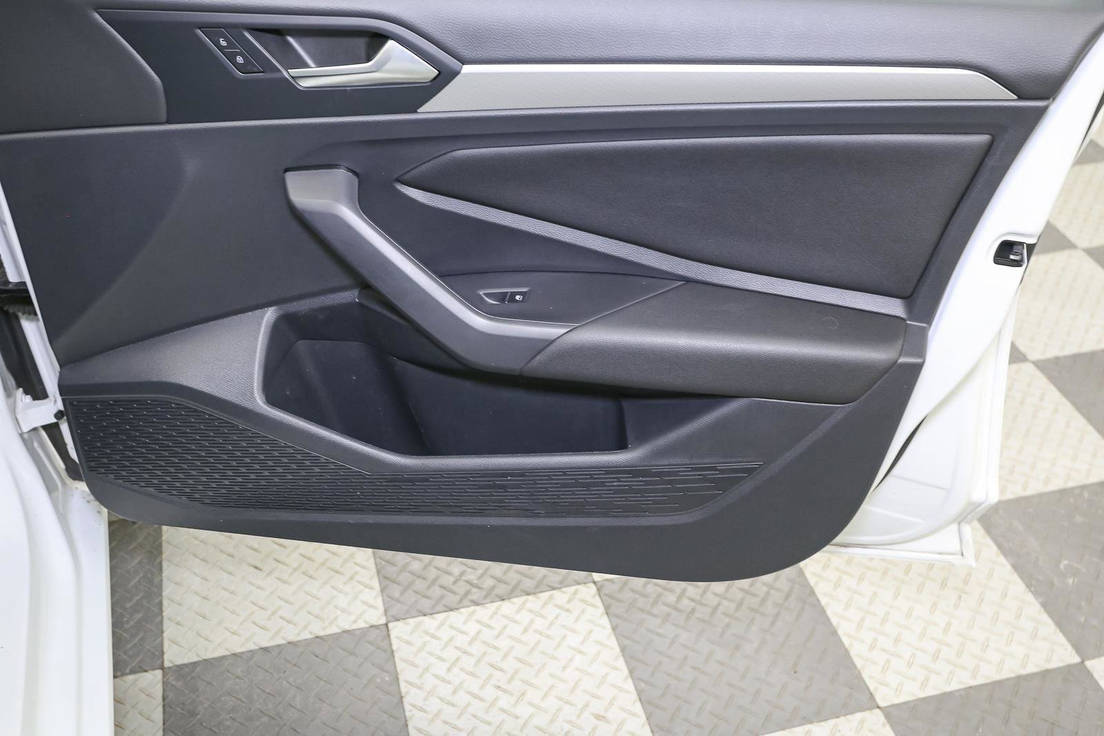 Certified 2021 Volkswagen Jetta S w/ Driver Assistance Package image 20