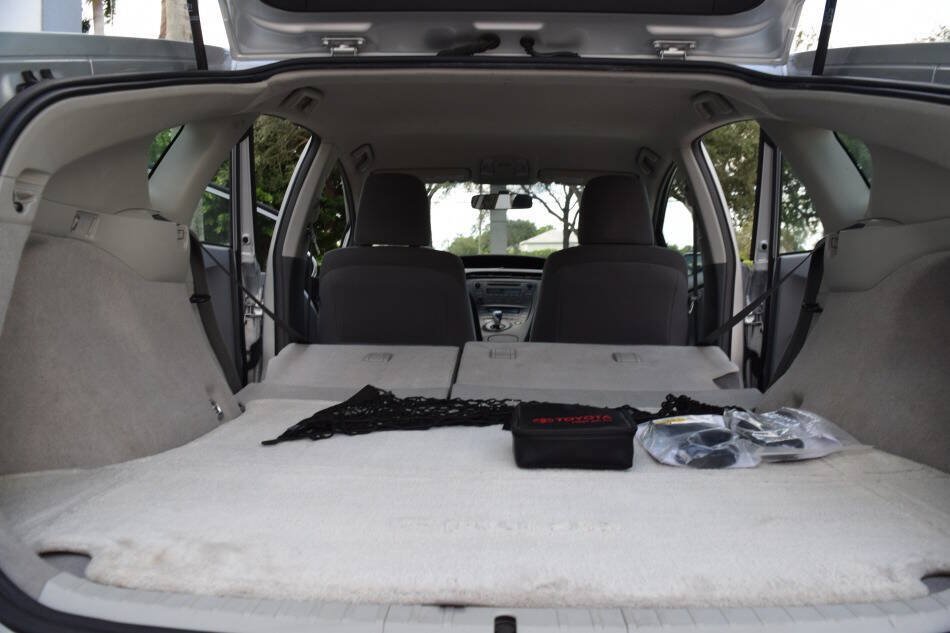 Used 2010 Toyota Prius Two FWD image 76