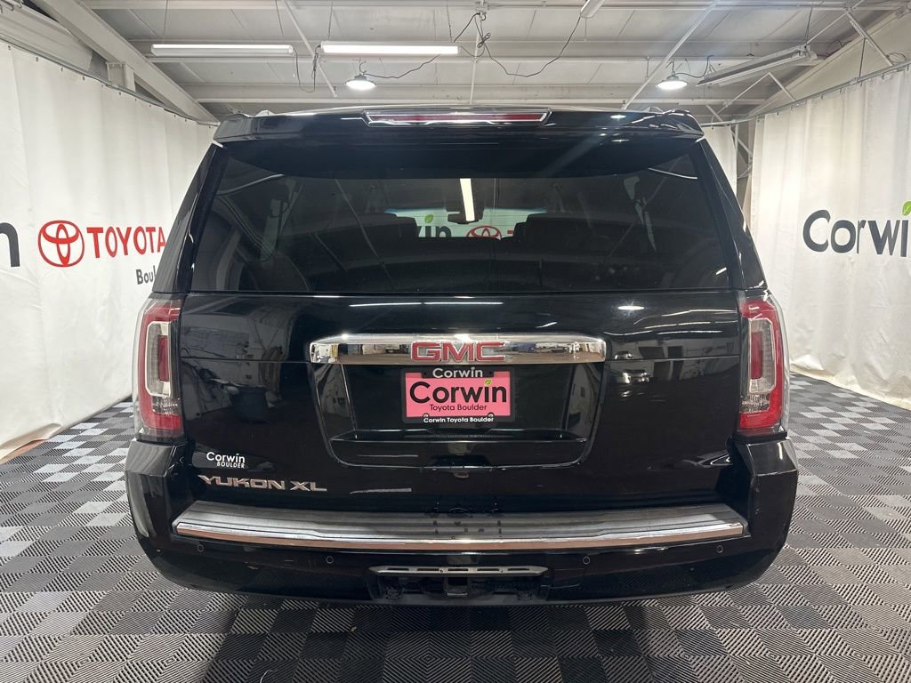 Used 2020 GMC Yukon XL Denali image 5