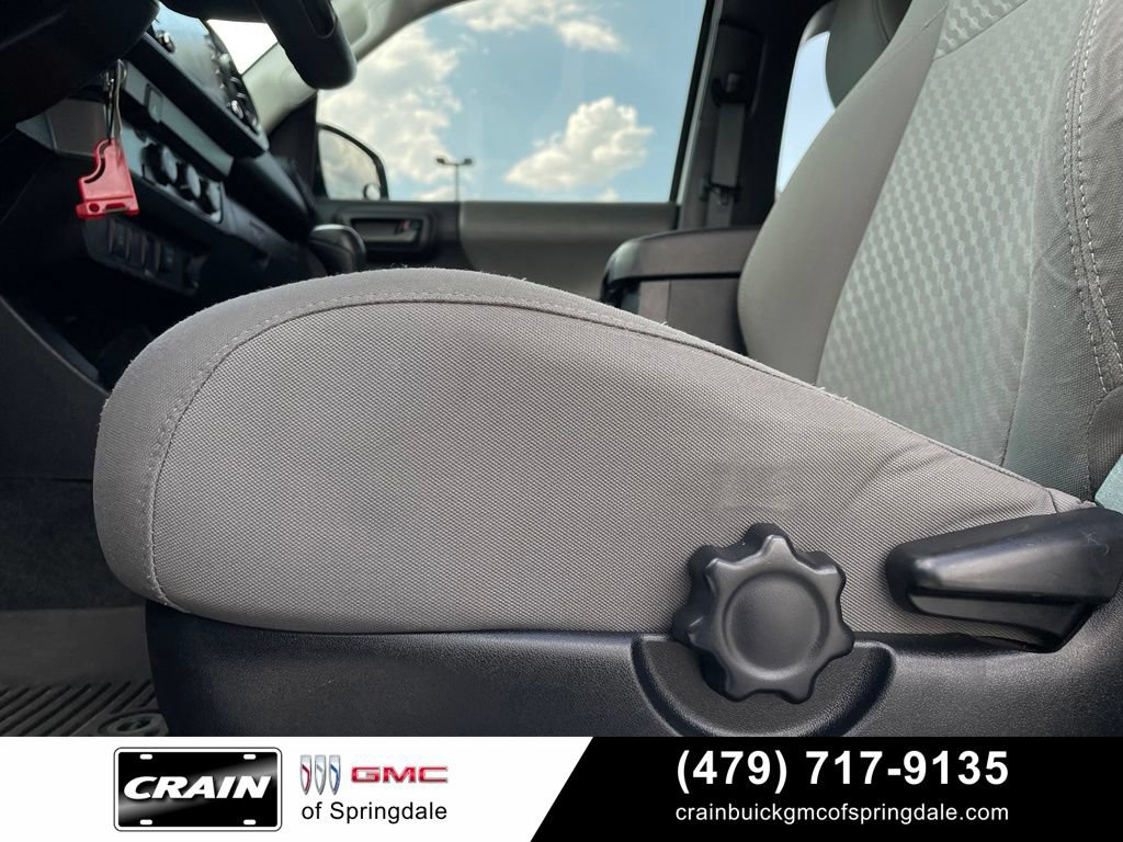 Used 2023 Toyota Tacoma SR RWD image 10