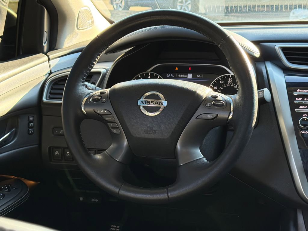 Used 2020 Nissan Murano SL w/ Moonroof Package image 14