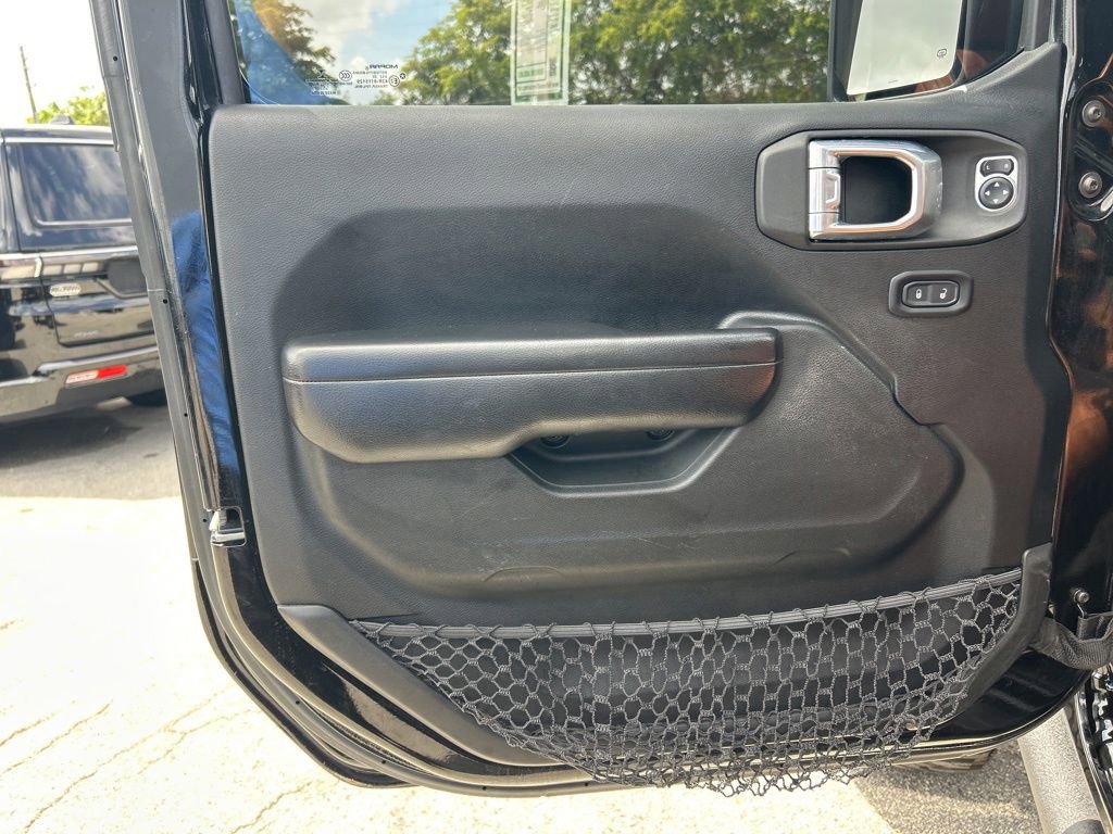 Used 2021 Jeep Wrangler Unlimited Sport AWD/4WD image 38