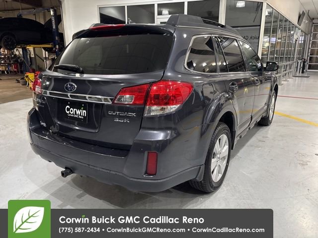 Used 2011 Subaru Outback 3.6R Limited w/ PWR Moonroof Pkg AWD/4WD image 6