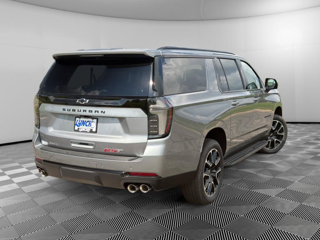 New 2026 Chevrolet Suburban RST w/ RST Capability Package AWD/4WD image 4