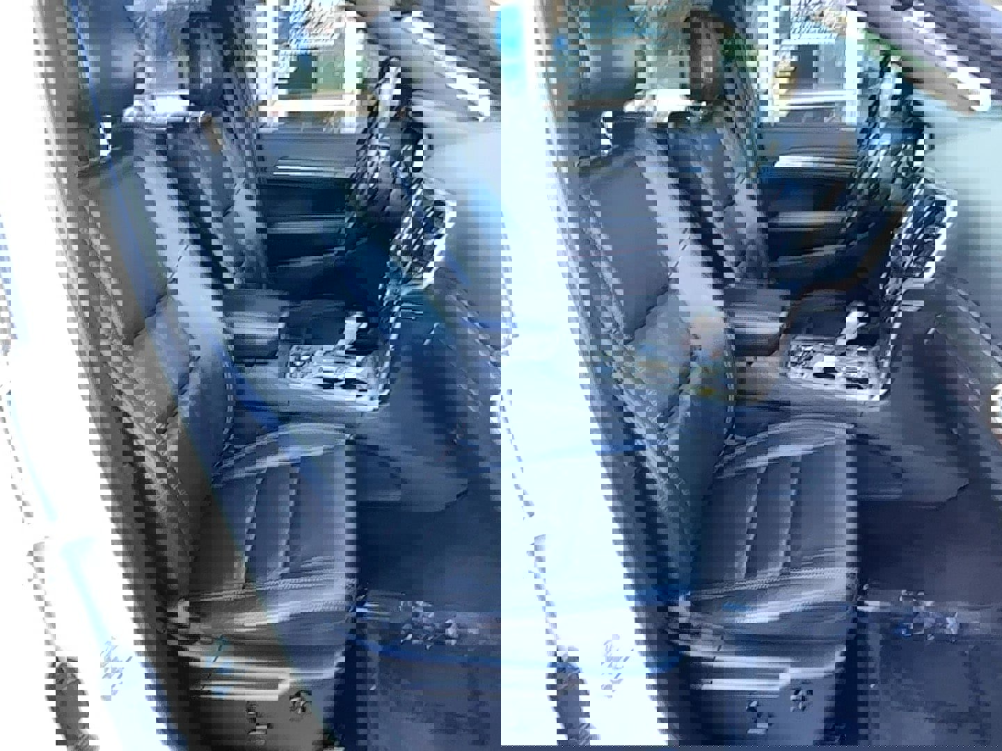 Used 2016 Jeep Grand Cherokee Limited image 22