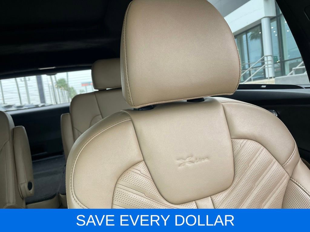 Used 2025 Kia Sorento SX Prestige w/ Olive Brown Leather Package AWD/4WD image 20