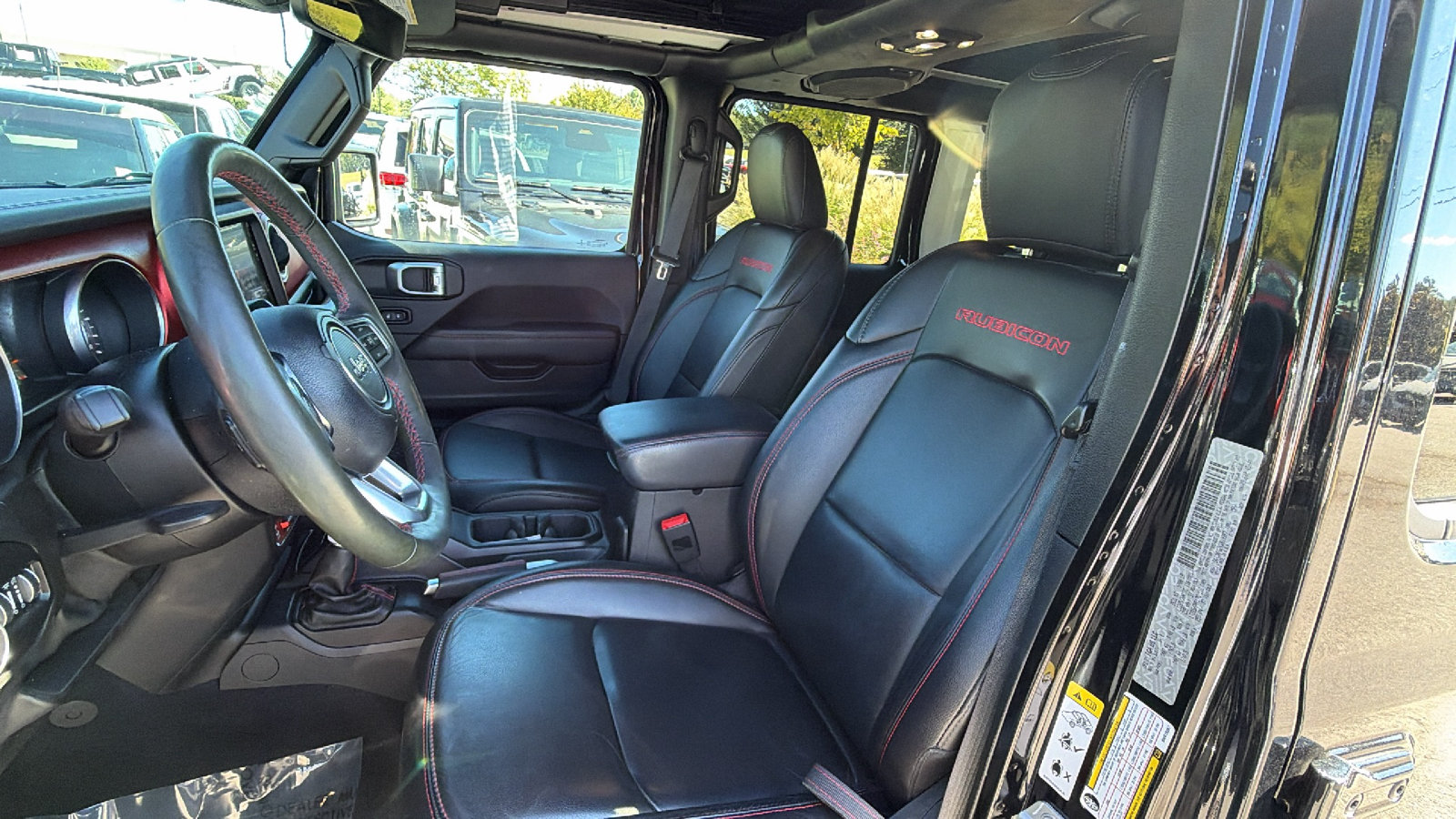 Used 2019 Jeep Wrangler Unlimited Rubicon AWD/4WD image 17