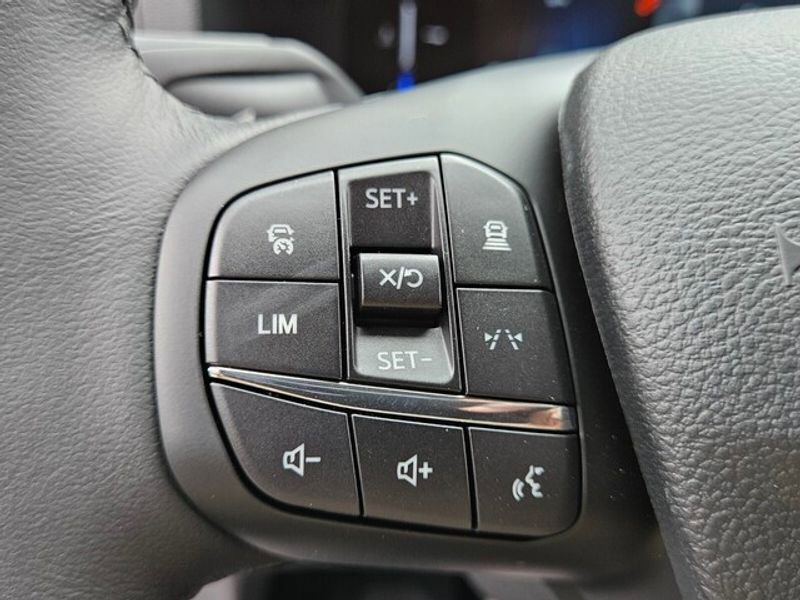 New 2026 Ford Transit 350 XLT image 29