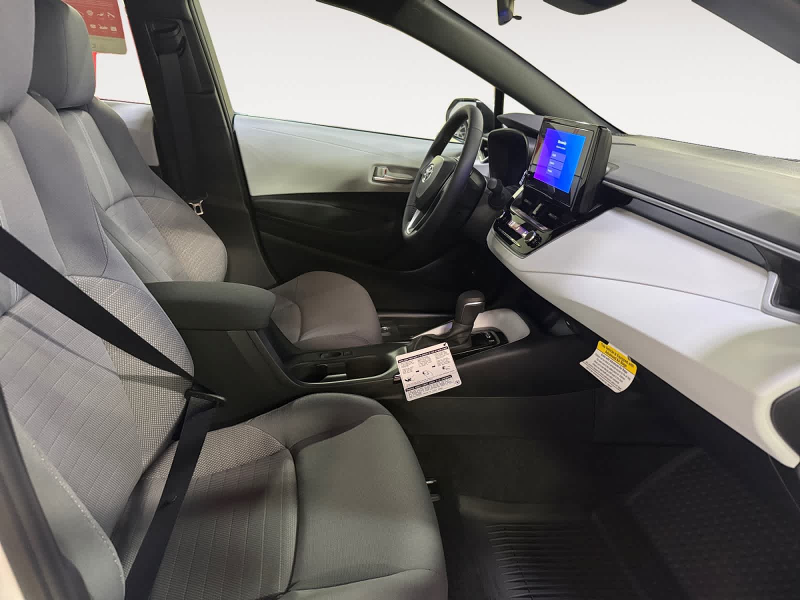 New 2026 Toyota Corolla SE FWD image 19