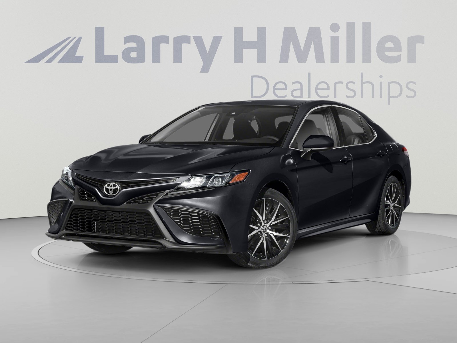 Used 2021 Toyota Camry SE w/ Audio Upgrade Package FWD image 1