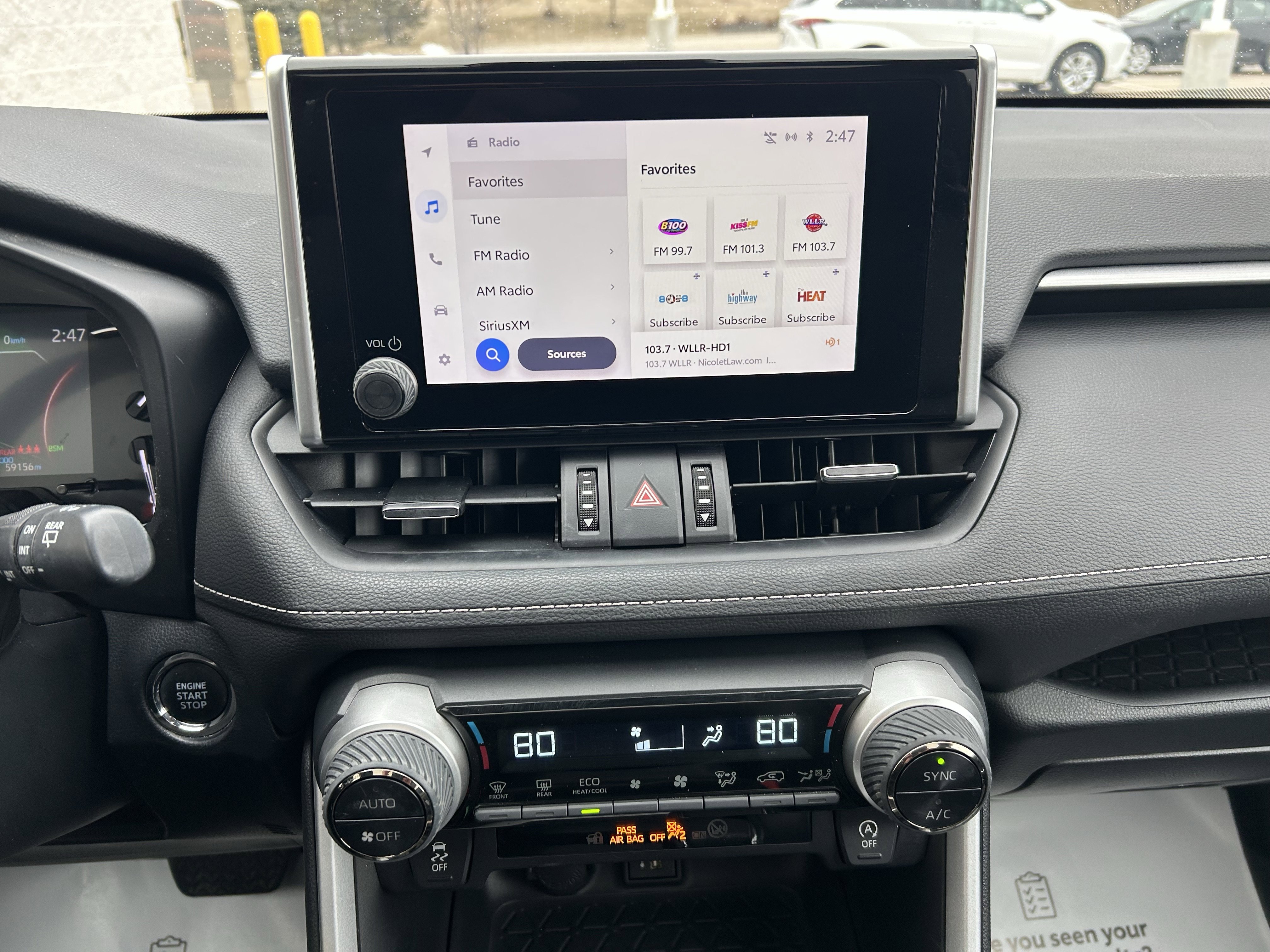 Certified 2023 Toyota RAV4 XLE Premium image 29