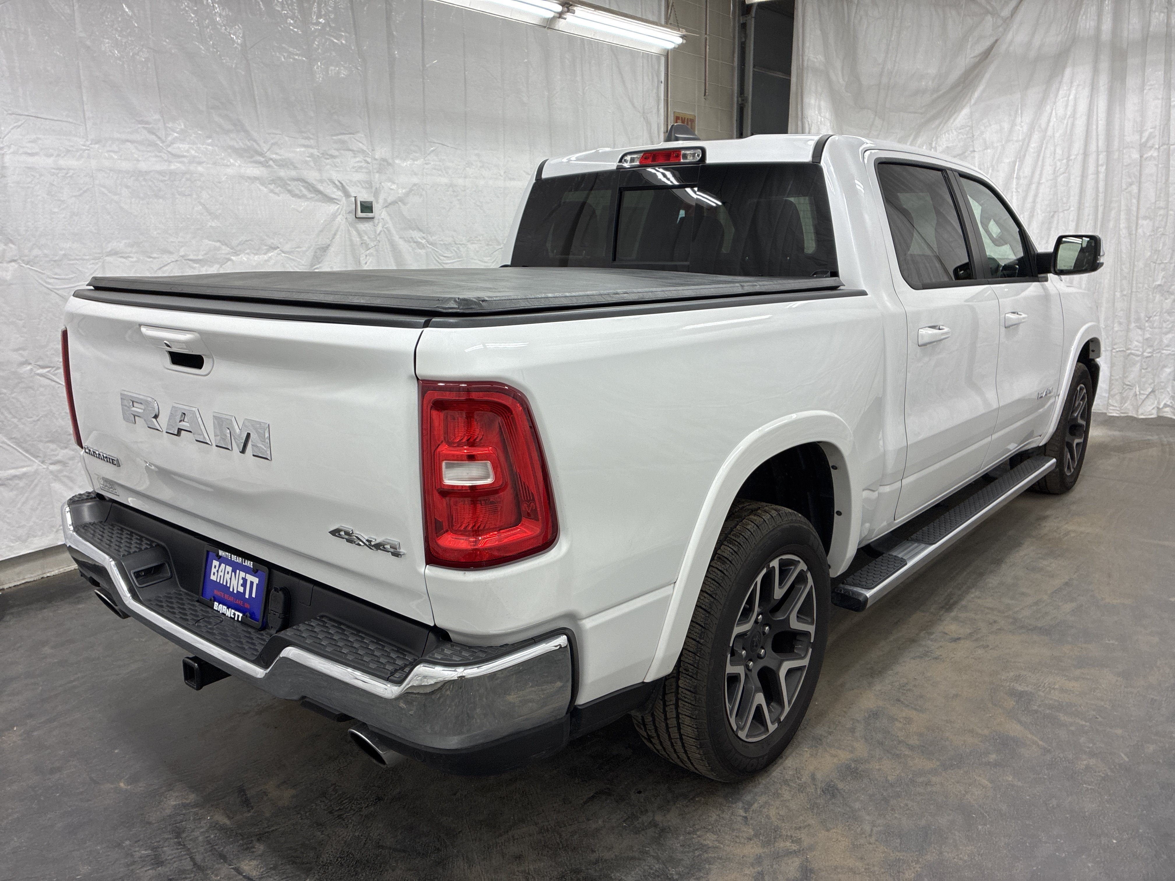 Certified 2025 RAM 1500 Laramie AWD/4WD image 5