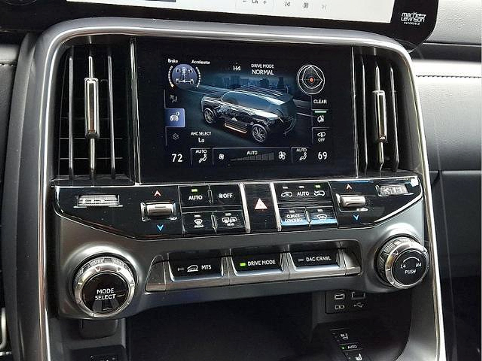 Used 2024 Lexus LX 600 F Sport AWD/4WD image 20