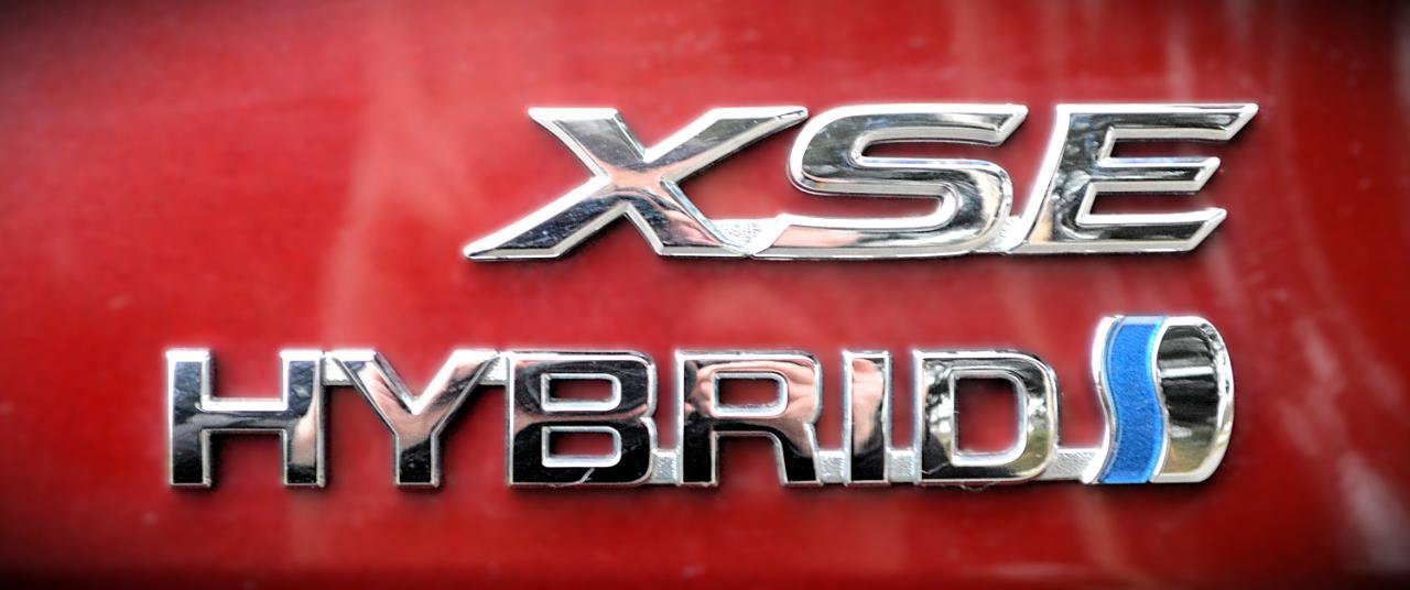Used 2024 Toyota Sienna XSE AWD/4WD image 38