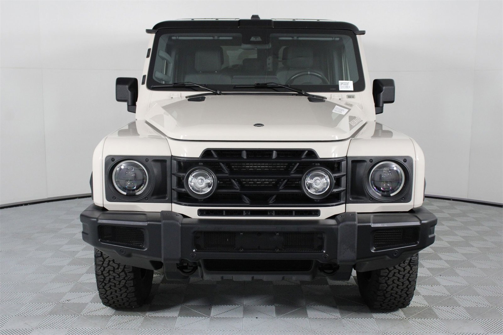 Used 2025 INEOS Grenadier image 2