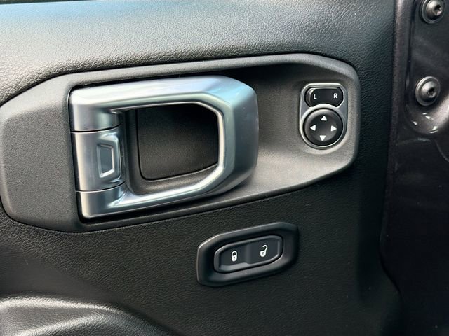 Used 2024 Jeep Wrangler Unlimited Rubicon 4xe w/ Technology Group image 19