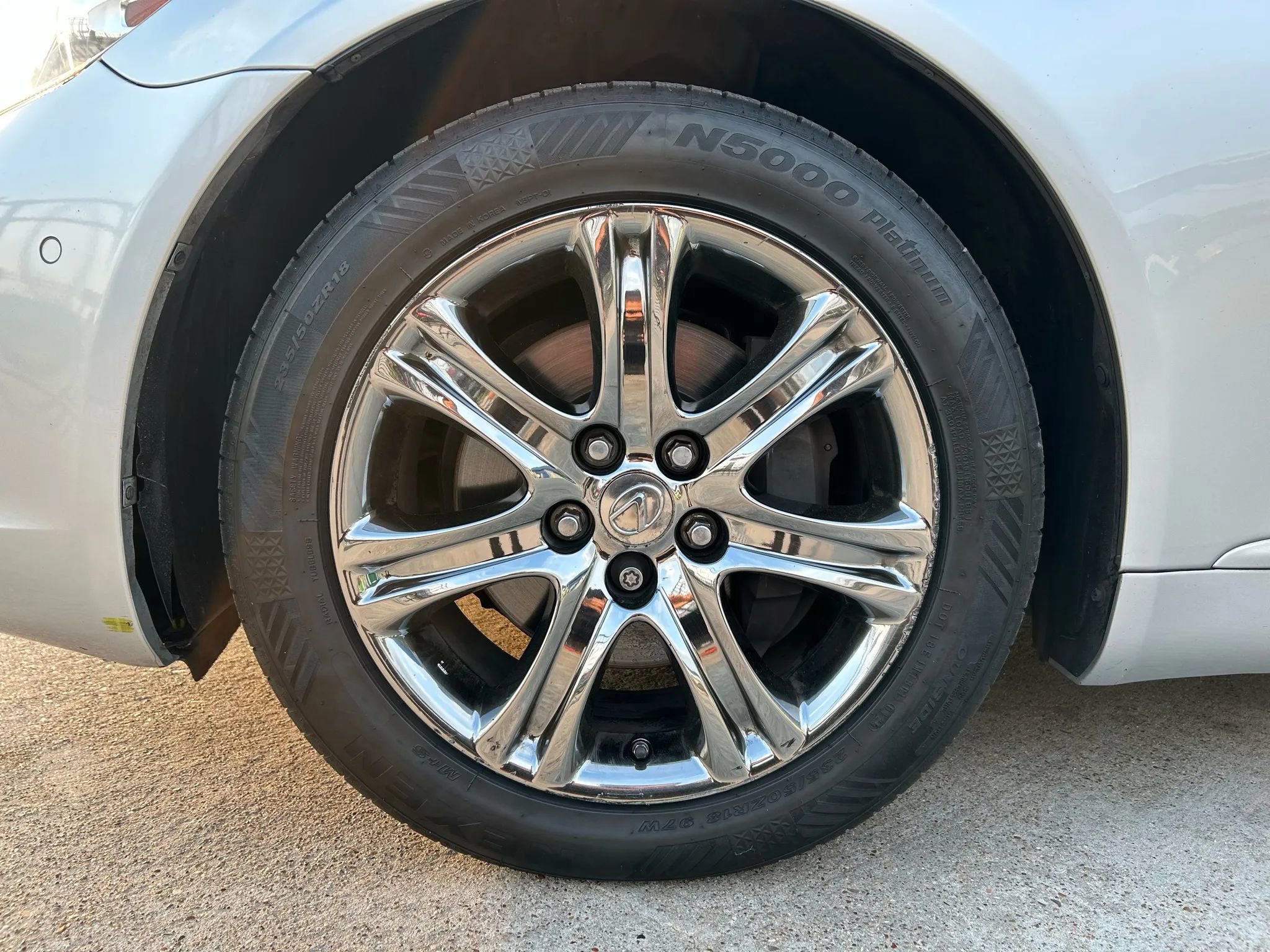 Used 2012 Lexus LS 460 w/ Luxury Value Edition image 25