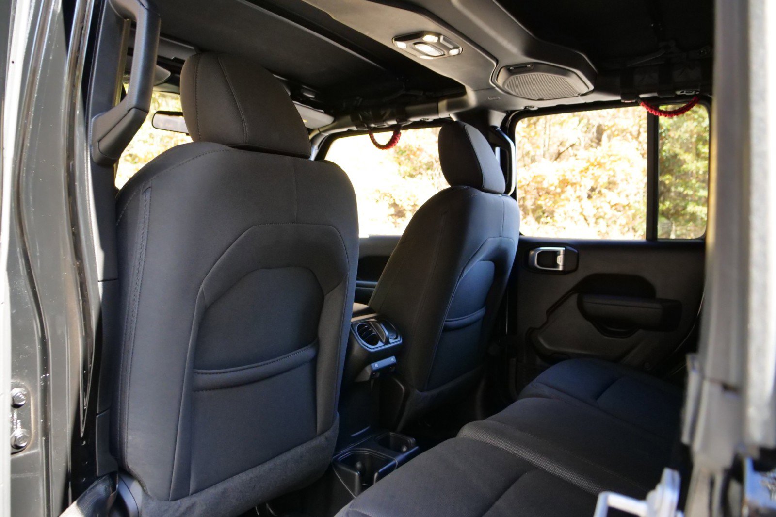 Used 2022 Jeep Wrangler Unlimited Sport image 26