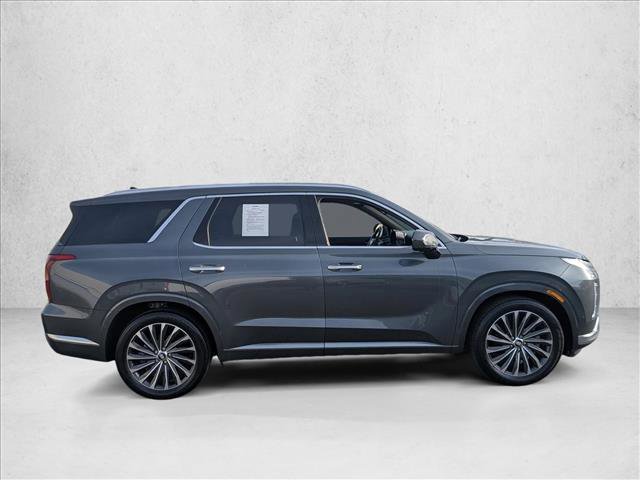 Used 2023 Hyundai Palisade Calligraphy w/ Cargo Package image 4