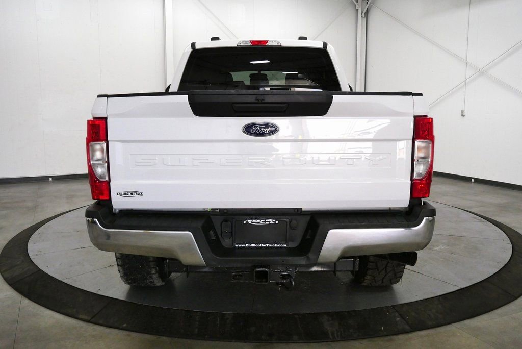 Used 2022 Ford F250 XL w/ Power Equipment Group image 6