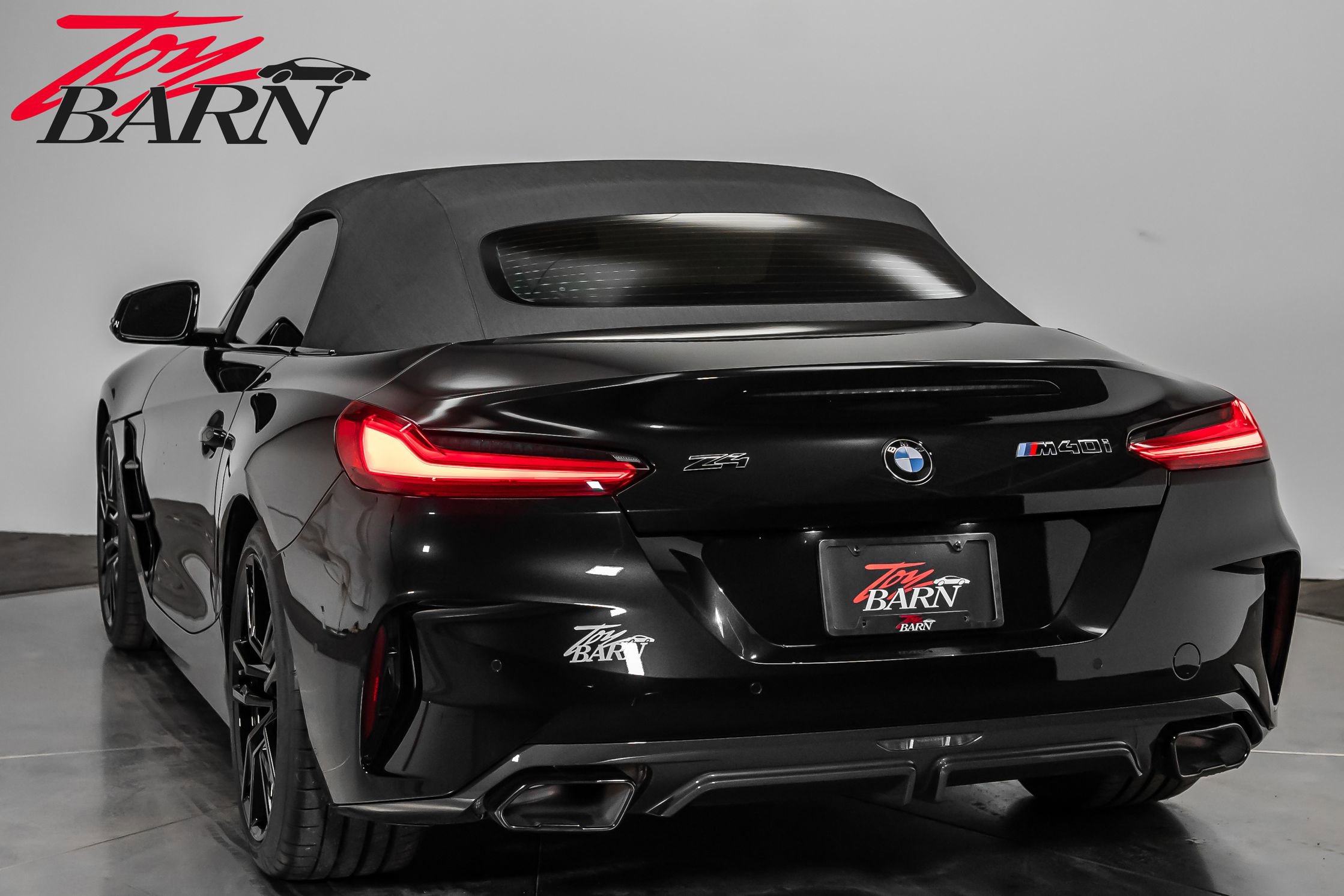 Used 2025 BMW Z4 M40i w/ Edition image 20