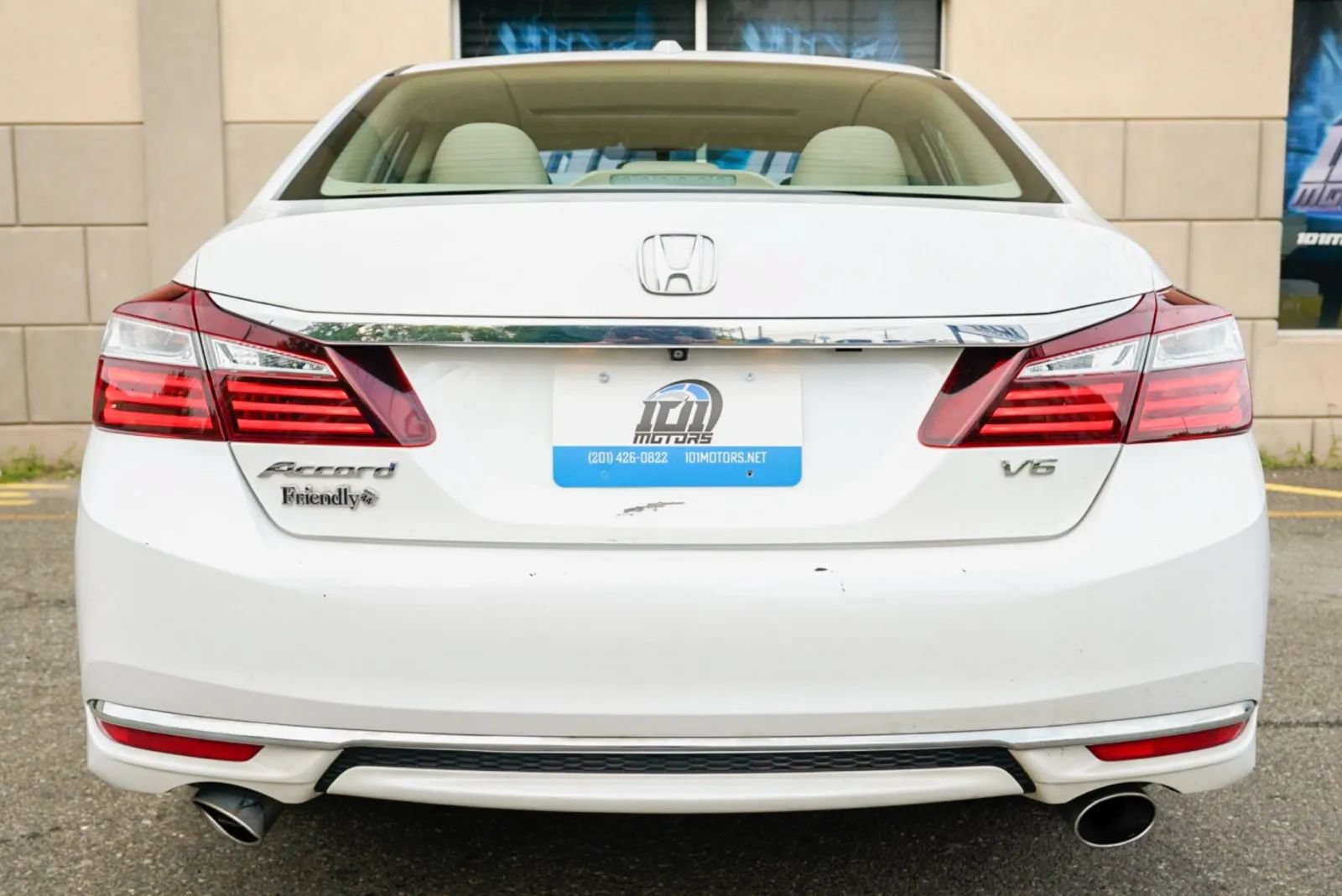 Used 2017 Honda Accord EX-L image 6