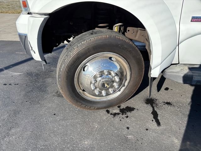 Used 2007 Ford F550 2WD Crew Cab Super Duty image 24