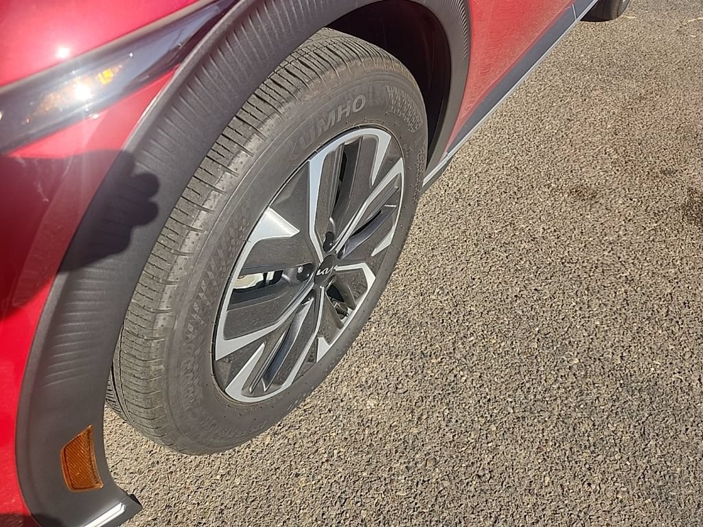 Certified 2024 Kia EV6 Light RWD image 8