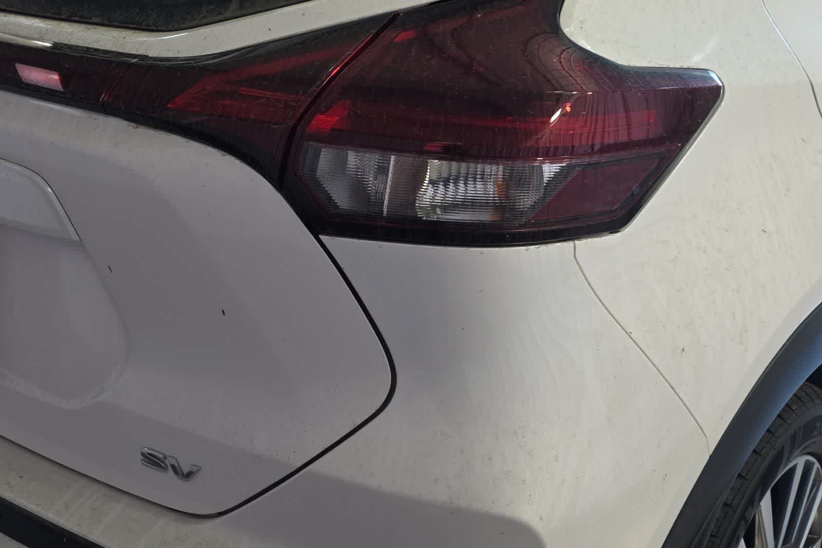 Used 2023 Nissan Kicks SV FWD image 13