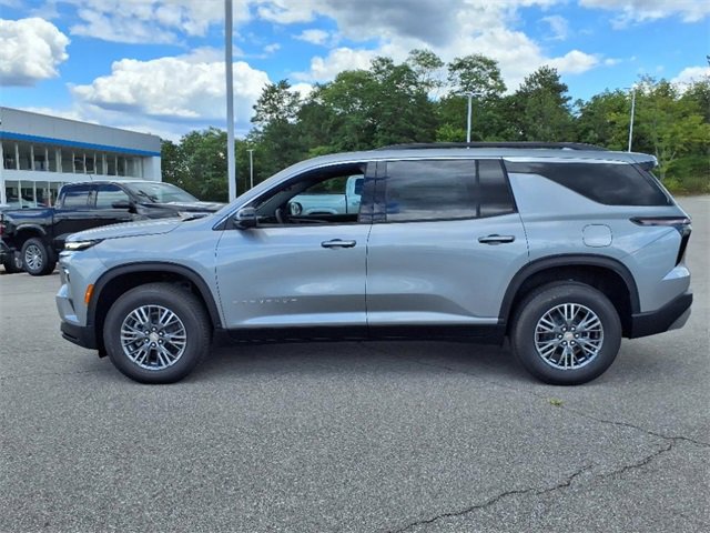 New 2026 Chevrolet Traverse LT w/ Driver Confidence Package image 4