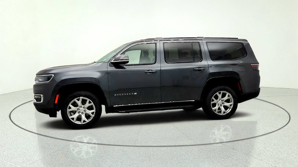 Used 2022 Jeep Wagoneer Series I w/ Premium Group I AWD/4WD image 8