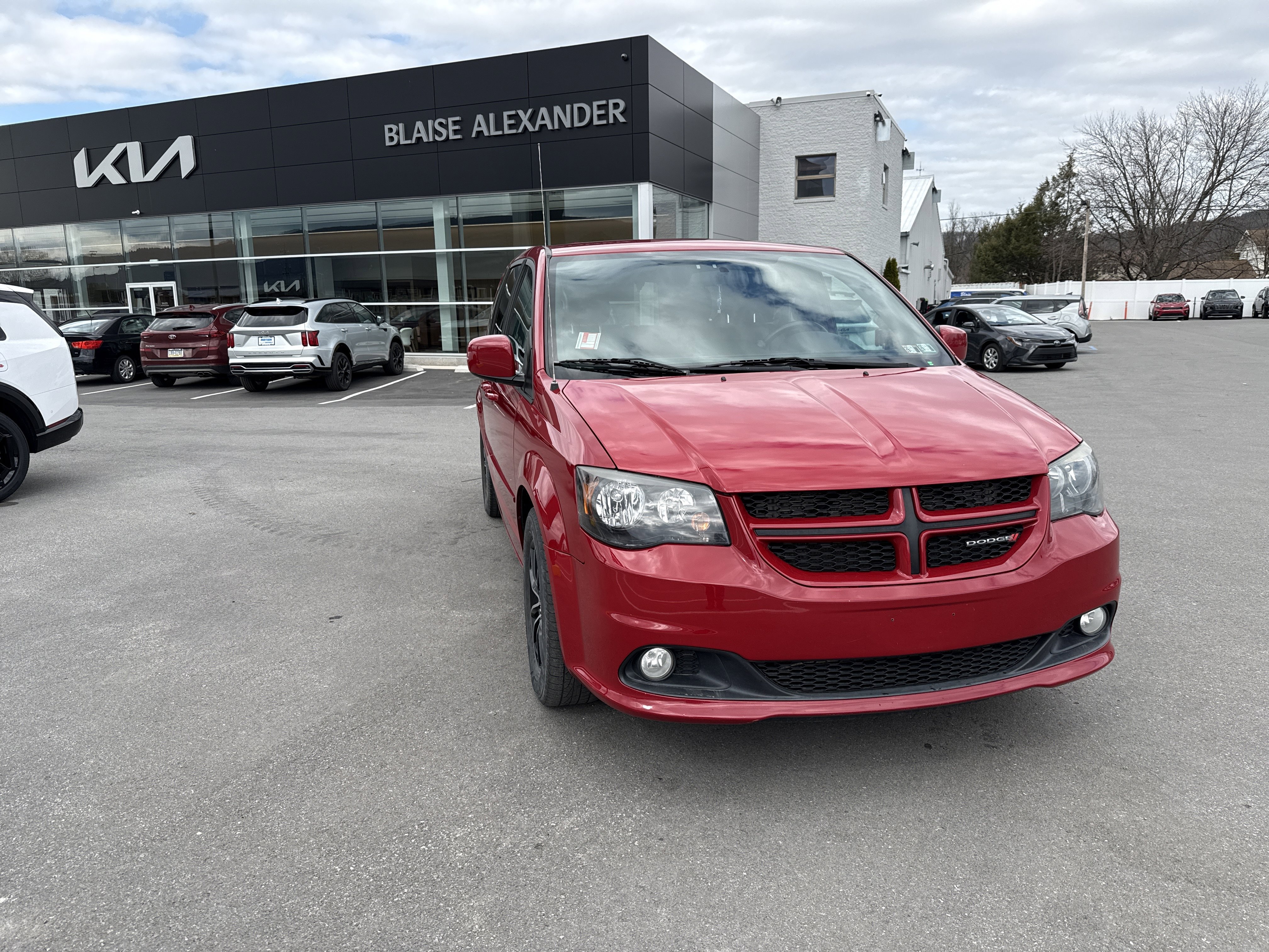 Used 2015 Dodge Grand Caravan R/T