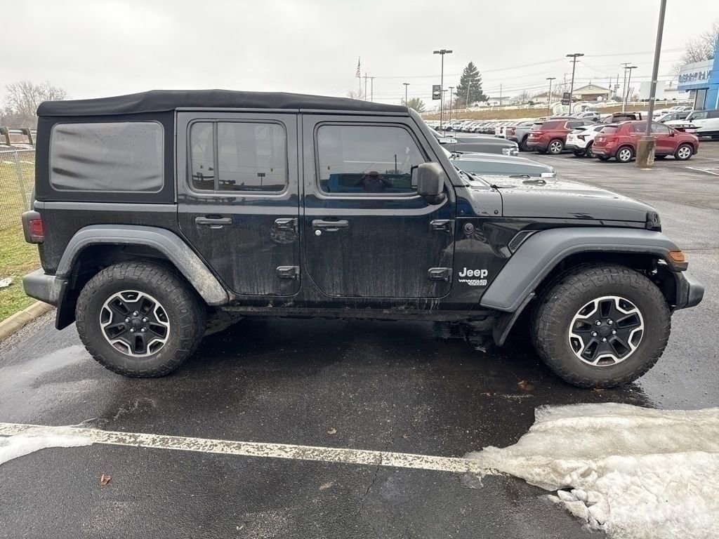 Used 2018 Jeep Wrangler Unlimited Sport S image 4