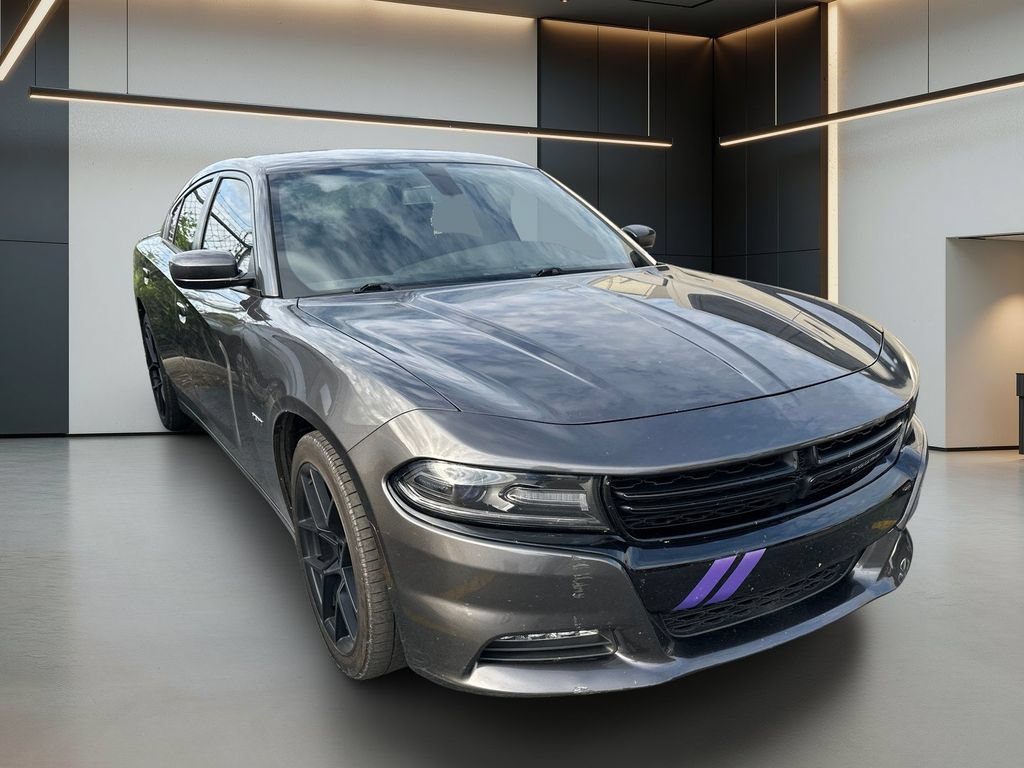 Used 2018 Dodge Charger R/T RWD image 8