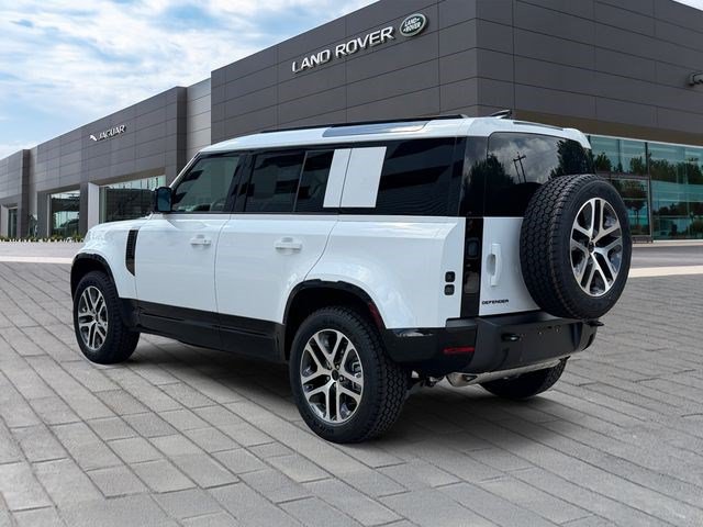 New 2026 Land Rover Defender 110 X-Dynamic SE AWD/4WD image 3