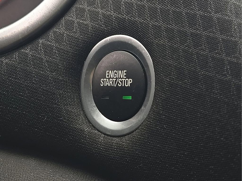 Used 2025 Chevrolet Malibu LT image 15