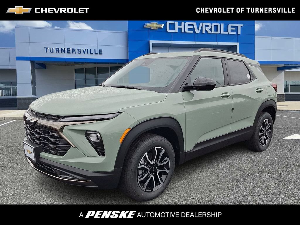 New 2026 Chevrolet TrailBlazer ACTIV w/ Driver Confidence Package AWD/4WD image 1