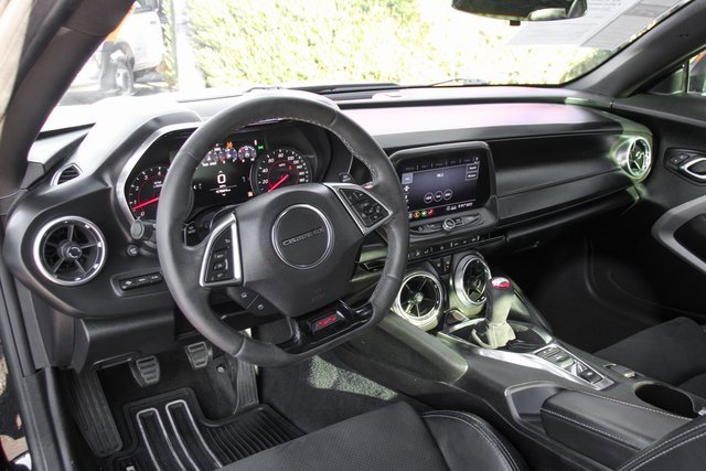 Used 2020 Chevrolet Camaro SS image 19