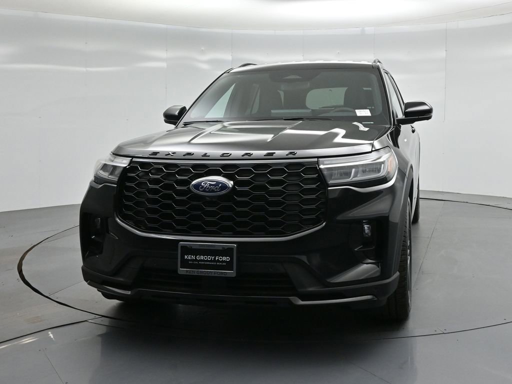 New 2026 Ford Explorer ST-Line w/ ST-Line Street Pack RWD image 55