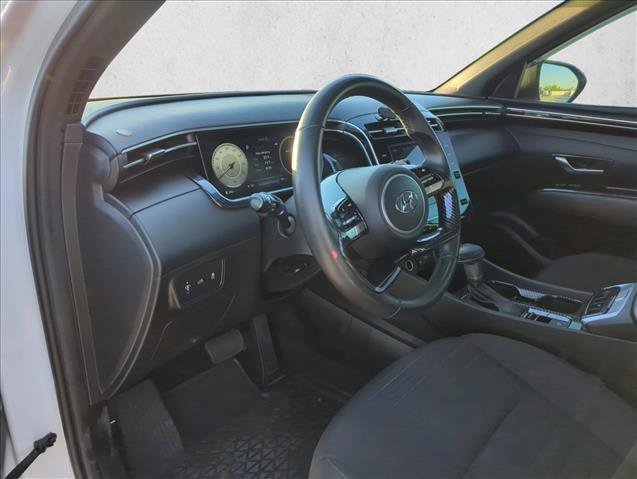 Used 2022 Hyundai Santa Cruz SEL Premium image 9