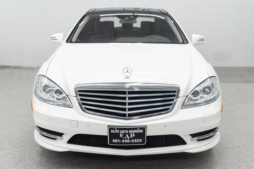 Used 2013 Mercedes-Benz S 550 4MATIC image 3