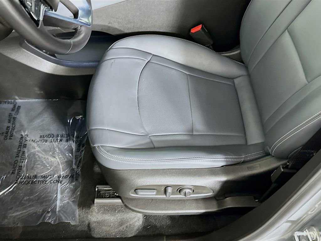 Used 2024 Buick Enclave Essence w/ Sport Touring Edition image 27