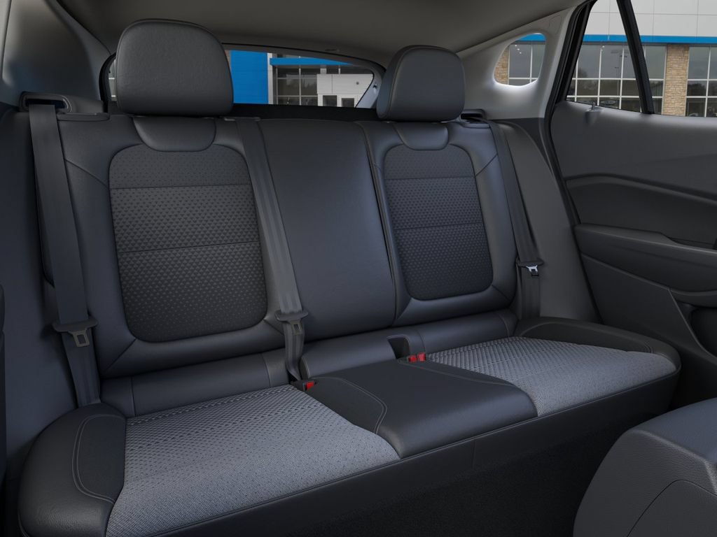 New 2026 Chevrolet Trax LT FWD image 17