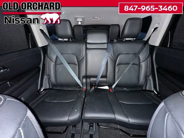 Used 2023 Nissan Pathfinder SL image 11