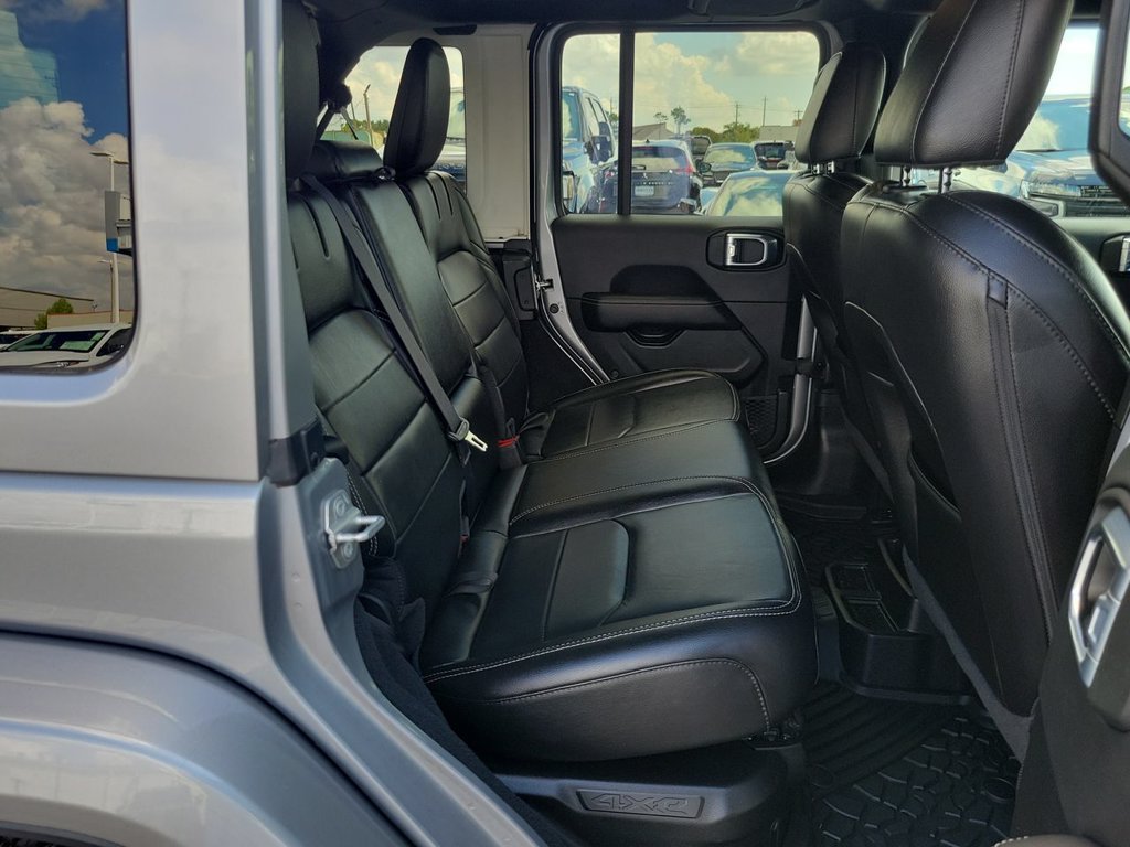 Used 2021 Jeep Wrangler Unlimited Sahara w/ Safety Group AWD/4WD image 27