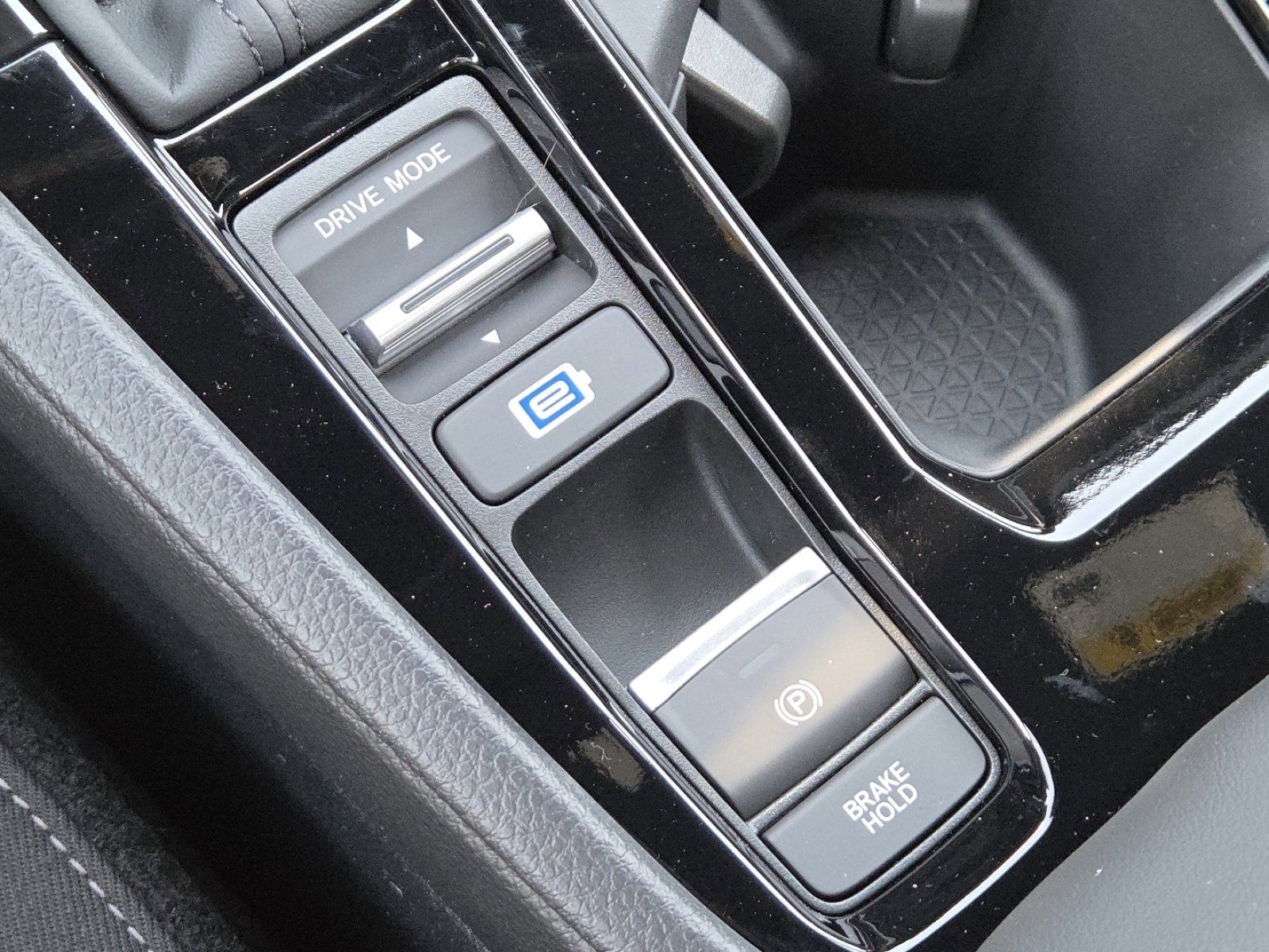 New 2026 Honda Accord Sport image 32