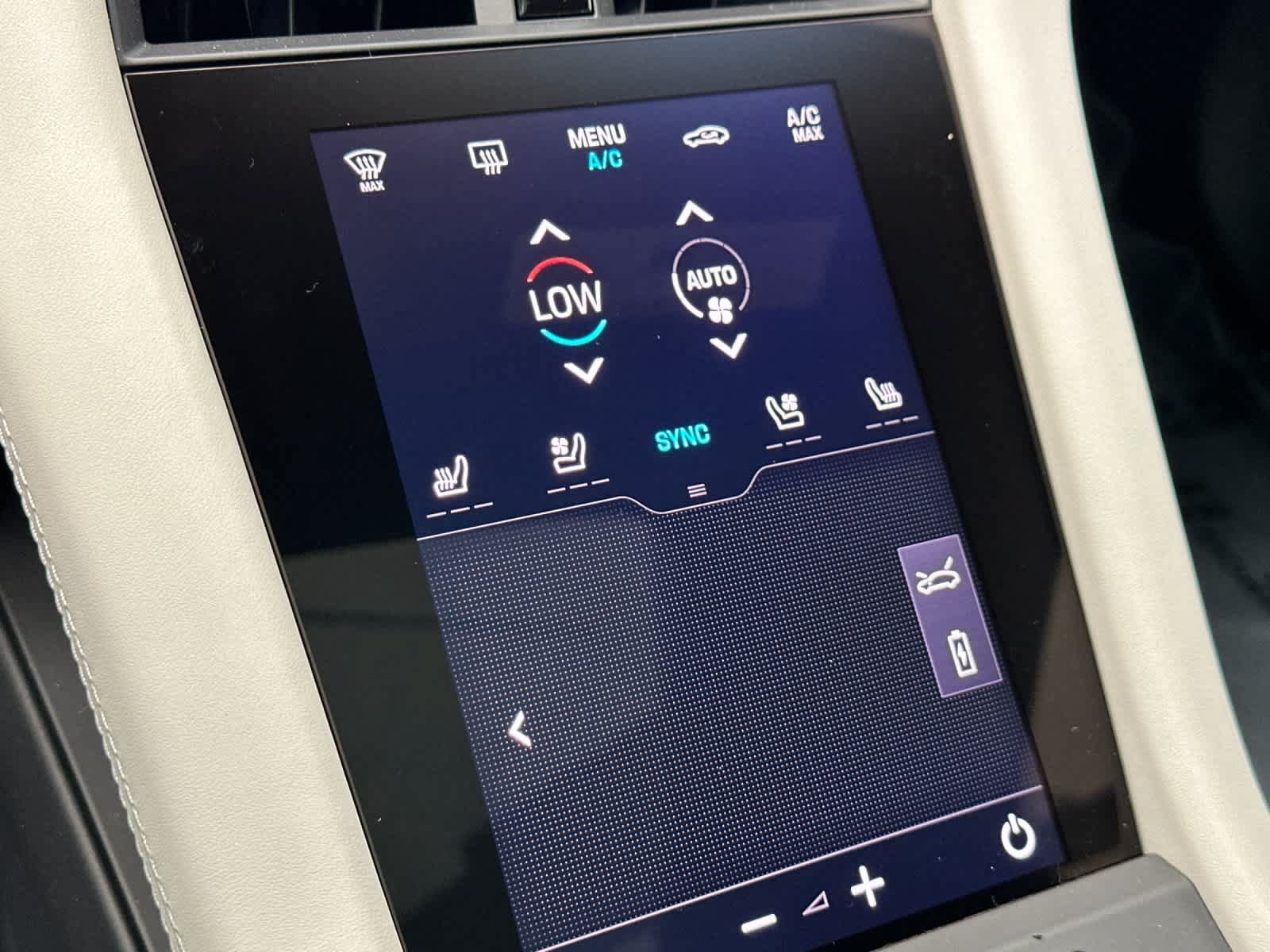 New 2026 Porsche Taycan AWD/4WD image 23